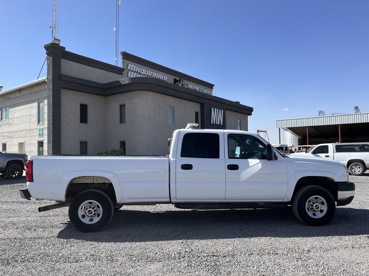 ./imagenes/INVOICE/2019/16940/PICK UP CHEVROLET SILVERADO 3500 (3).JPG